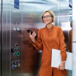 Jak wybrać odpowiednią windę osobową do budynku mieszkalnego lub biurowego?