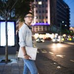 Inteligentna reklama zewnętrzna – przyszłość biznesu w dużych miastach