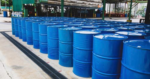 Zalety hoboków metalowych w przechowywaniu substancji chemicznych i spożywczych