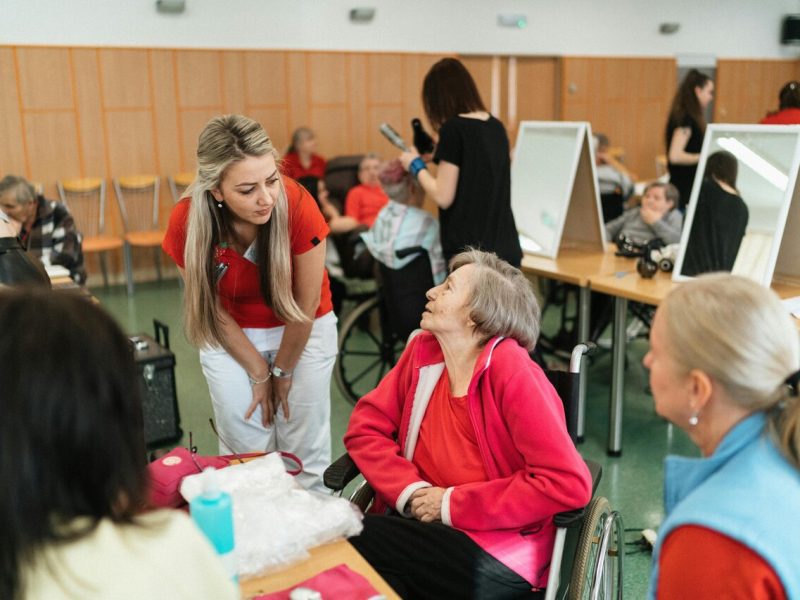 Dom Pomocy Społecznej (DPS): Miejsce wsparcia i godnego życia
