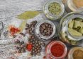 Jak stworzyć przyjemną atmosferę dzięki naturalnym aromatom?