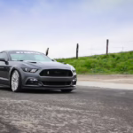 Tania wypożyczalnia samochodów - niezbędne dodatki dla komfortowej podróży