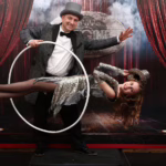 Tajemnice iluzji - jak magicy zadziwiają swoją publiczność.