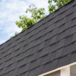 Sprawdzone pokrycie dachowe - Gonty bitumiczne to doskonałe rozwiązanie