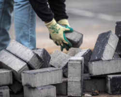 Materiały budowlane i ich dostępność w twojej okolicy