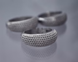 Jak nie dać się oszukać? Proste sposoby na rozpoznanie prawdziwego srebra