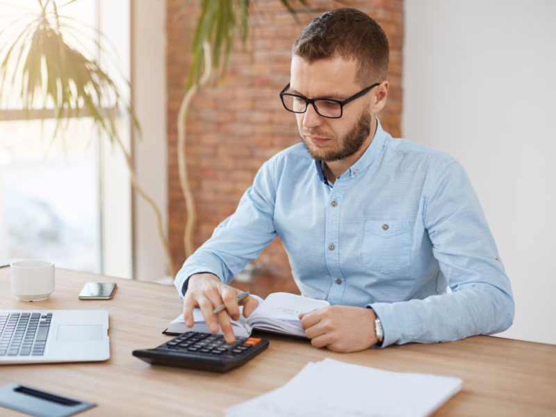 Kalkulator frankowy – szybka analiza Twojej umowy i wysokości