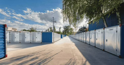 dlaczego warto zainwestować w self storage oraz na co zwrócić uwagę przy wyborze partnera biznesowego.