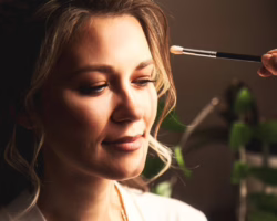 Jak stworzyć perfekcyjny ślubny makijaż z pigmentami Malumag Cosmetics?