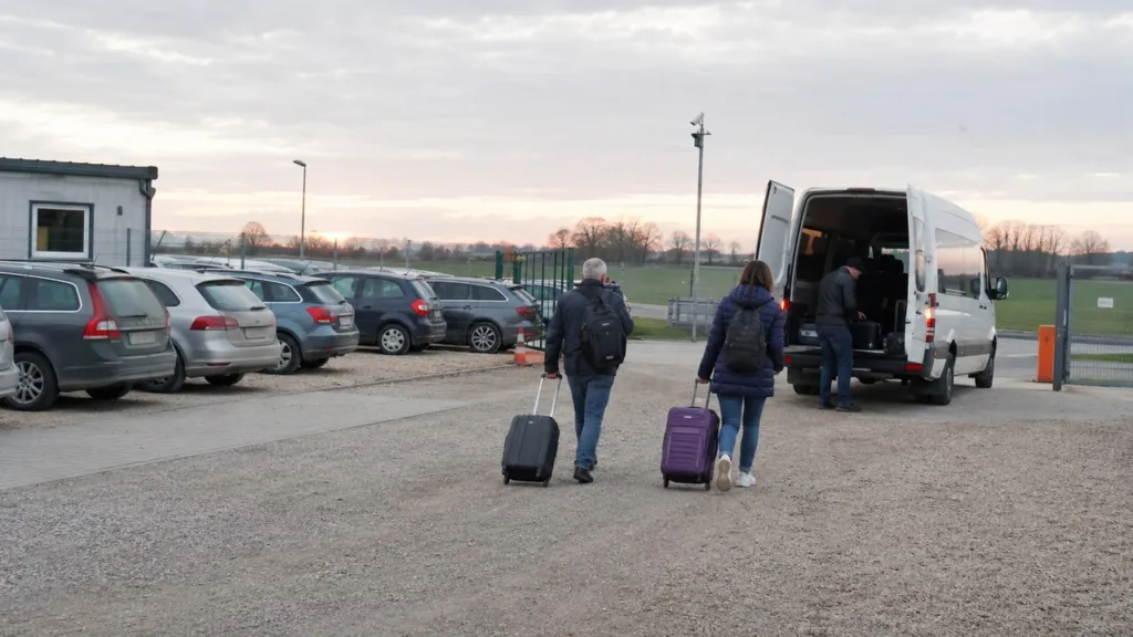 Parking Modlin – Parking Avanti przy lotnisku Warszawa-Modlin